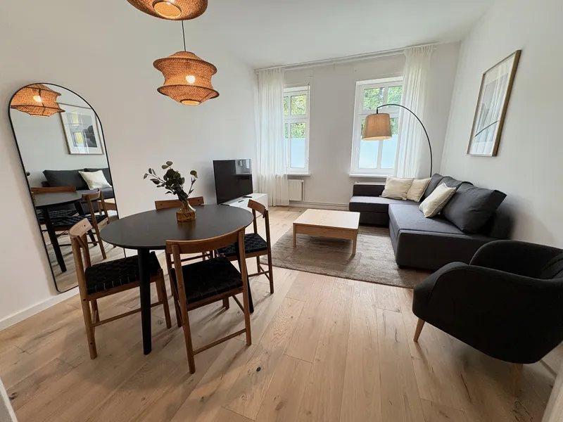 Bright & Spacious furnished 3-Room Apartment in Friedrichshain — photo 1